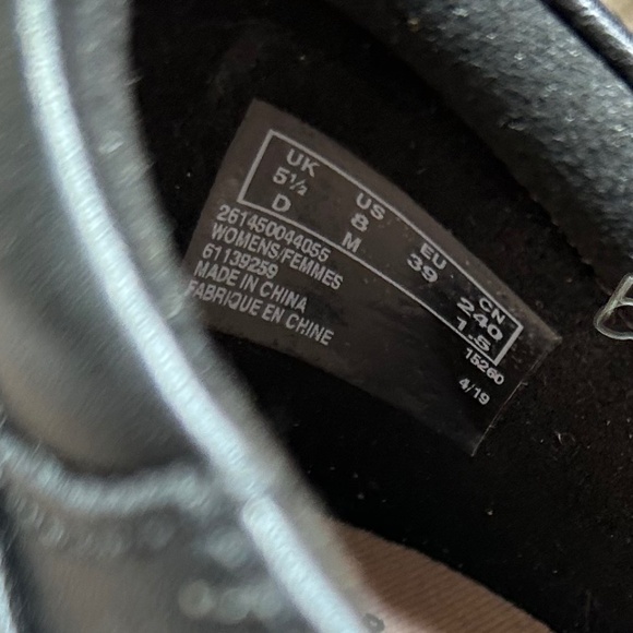 🍂Ultimate Comfort By Clark’s Zip Side Bootie Heel - Picture 2 of 12